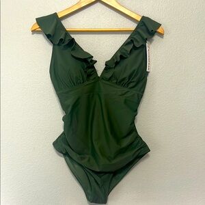 Cocopear‎ Woman’s Elegant Dark Green Ruffled Swimsuit Size Medium